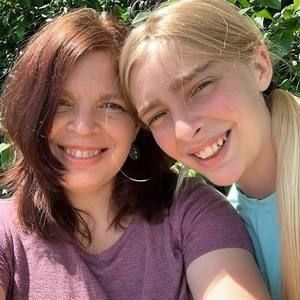 Meet your Posher, Beverly